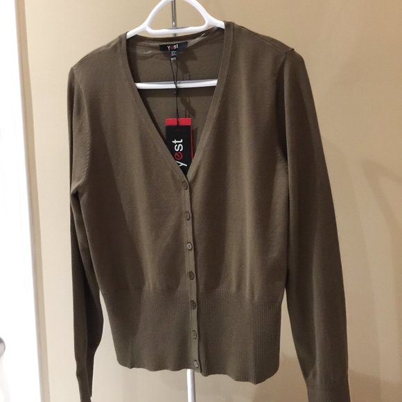 Yest Yana 12207 Ladies Dark Olive Cardigan Sweater with Buttons Sizes 12 and 14 - Picture 2 of 15